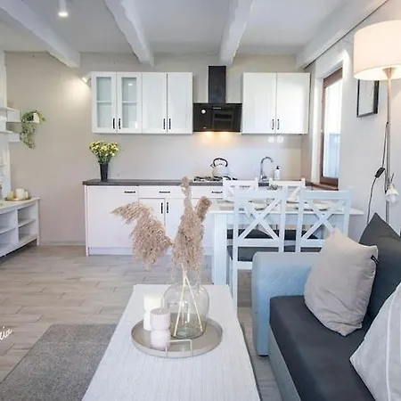 Two-story For 4 People, Summer Pool Semesterbostad *